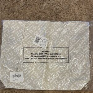 New NIB Sweaty Betty x Halle Berry Tote Bag from Nordstrom